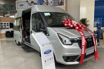 Transit Limousine Skybus1