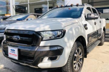 FORD RANGER WILDTRAK 3.2_2017_Trắng_1 đời chủ4