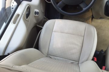 Ford Transit Luxury 2015 – Màu Bạc – Xe không chạy kinh doanh4