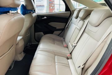 FORD FOCUS 2.0L TITANIUM 4 CỬA_SỐ TỰ ĐỘNG_20155