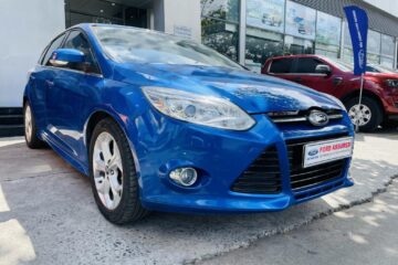 FORD FOCUS 2.0L SPORT 5 CỬA_SỐ TỰ ĐỘNG9