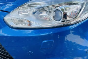 FORD FOCUS 2.0L SPORT 5 CỬA_SỐ TỰ ĐỘNG2
